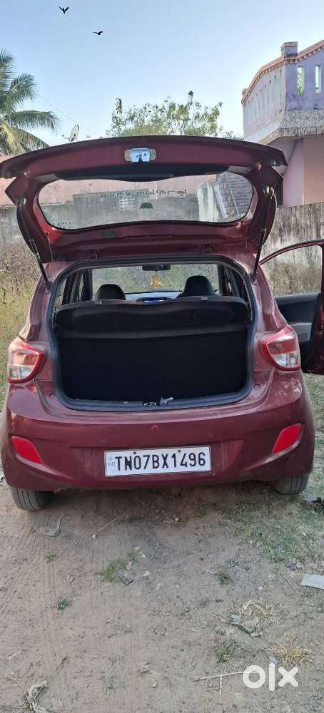 Hyundai Grand I10 2013-2016 Sportz, 2014, Petrol