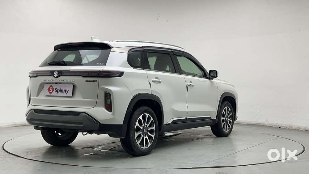 Maruti Suzuki Grand Vitara 1.5 Zeta Plus Intelligent Hybrid Ecvt, 20..