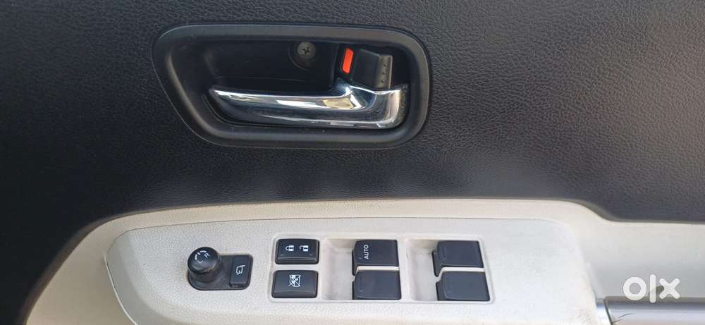 Maruti Suzuki Ignis 1.2 Amt Alpha, 2019, Petrol