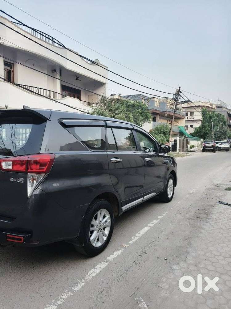 Toyota Innova Crysta 2.4 G Mt, 2019, Diesel