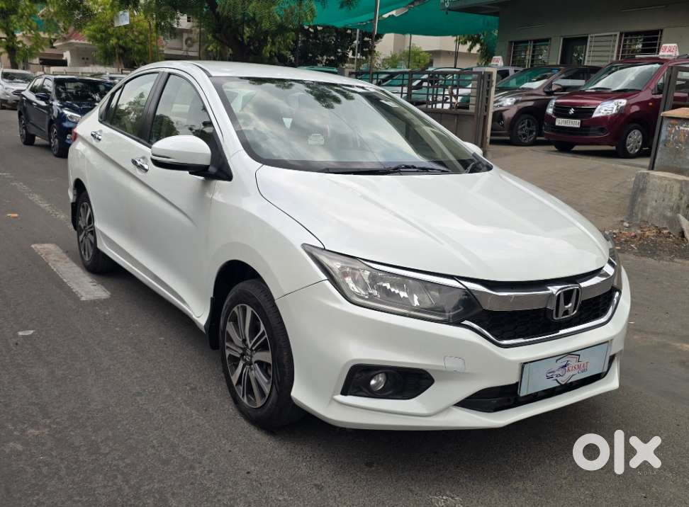 Honda City I-vtec V, 2020, Petrol