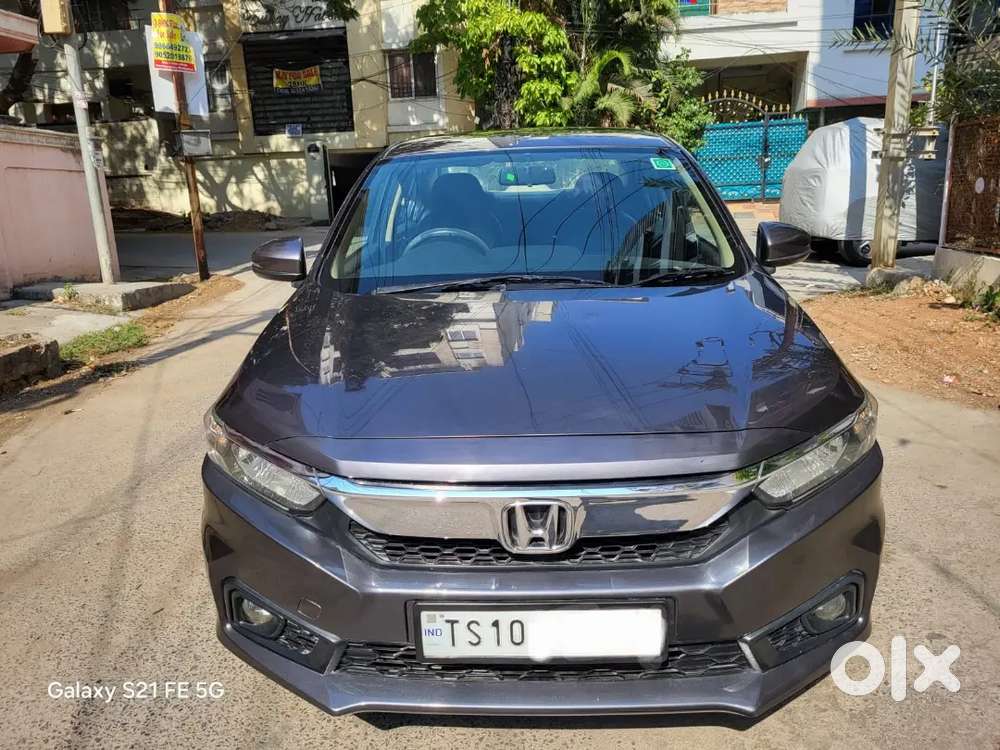 Only 50,000 Kms Automatic Honda Amaze V Cvt Petrol 2020