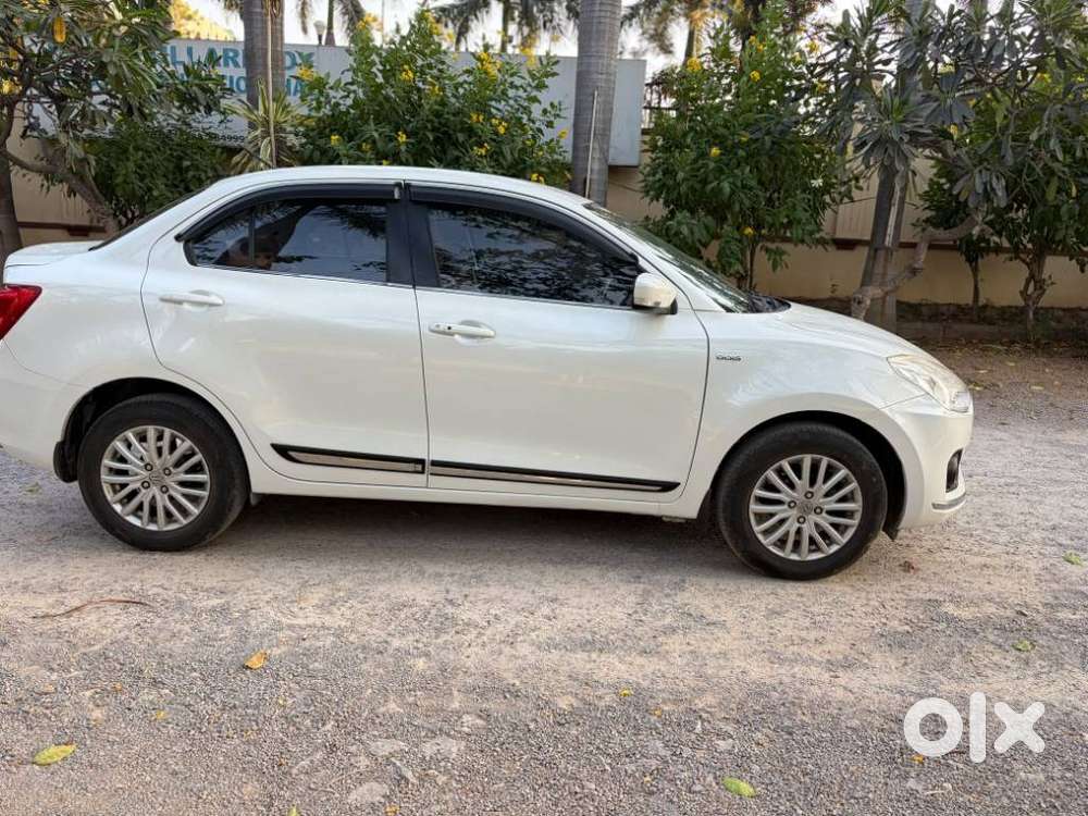 Maruti Suzuki Swift Dzire Amt Zdi, 2018, Diesel