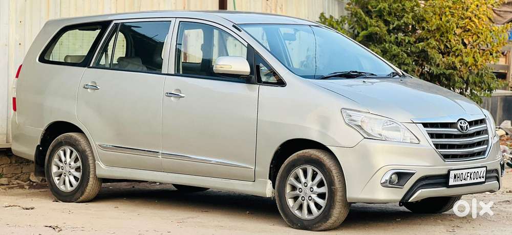 Toyota Innova 2.5 V 8 Str, 2012, Diesel