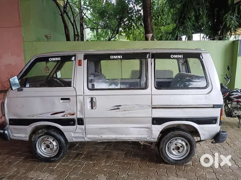 Maruti Suzuki Omni 0.8 2010