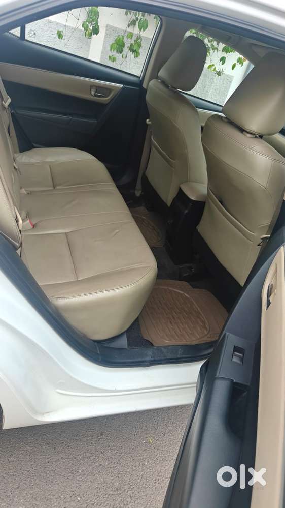 Toyota Corolla Altis Gl Mt, 2015, Petrol