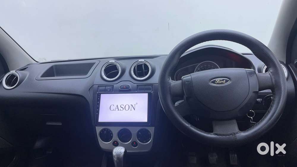 Ford Figo Petrol Zxi, 2013, Petrol