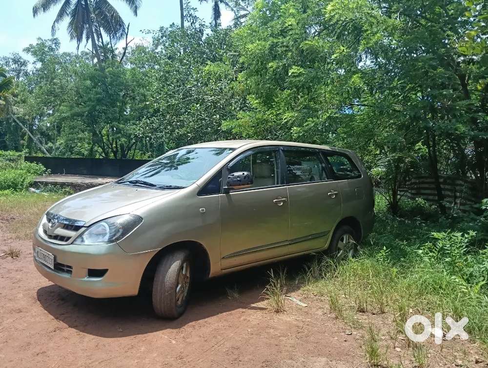 Toyota Innova 2006