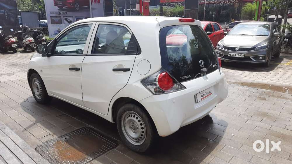 Honda Brio E Mt, 2013, Petrol