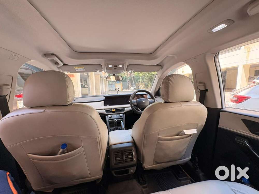 Mahindra Xuv700 Diesel 2023