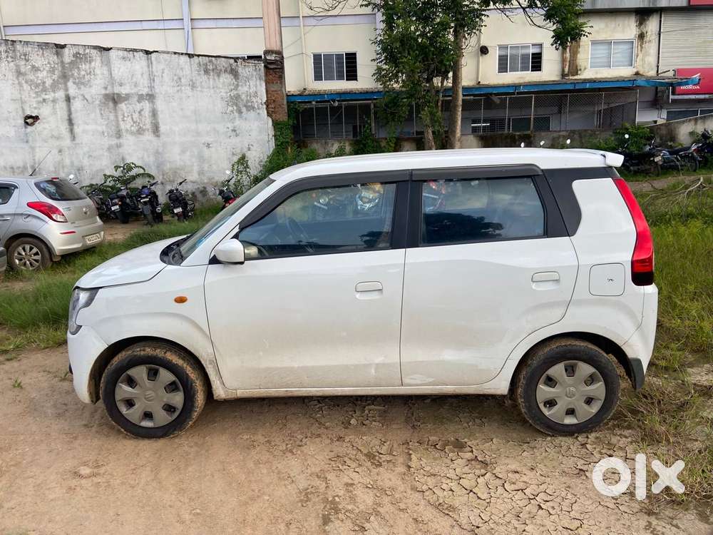 Maruti Suzuki Wagon R Zxi, 2022, Petrol