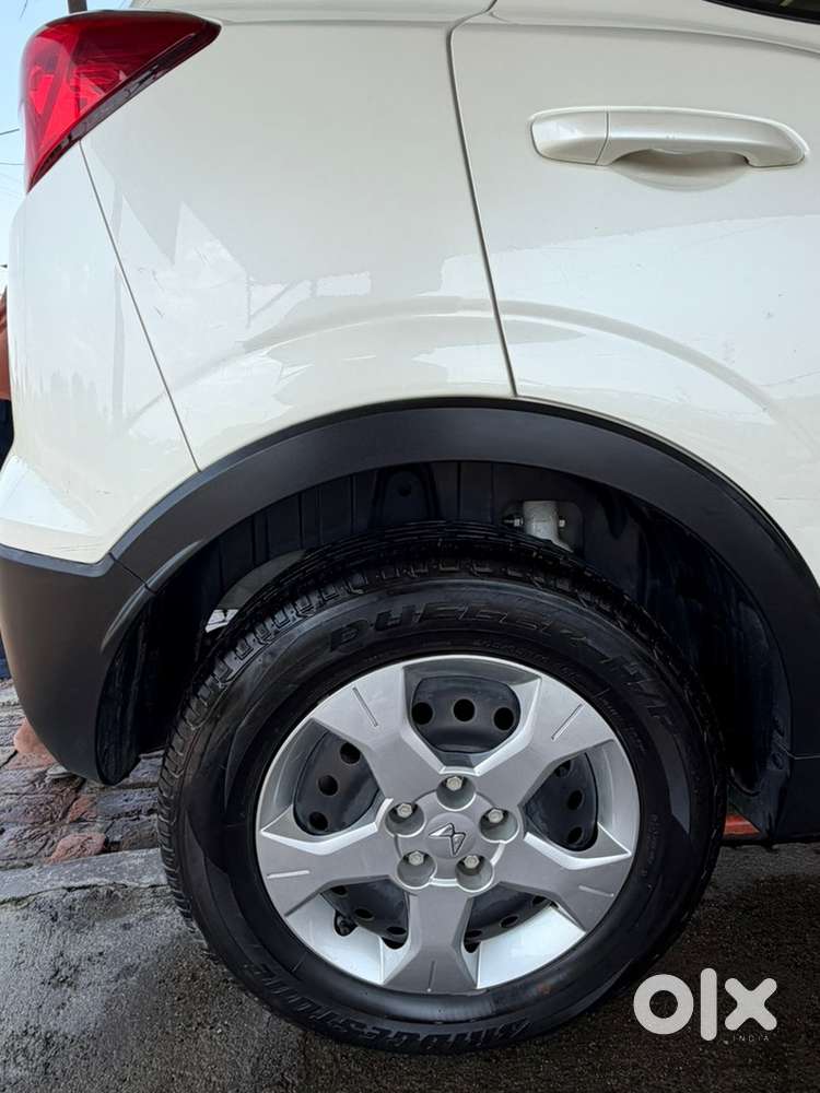 Mahindra Xuv300 Petrol 2024