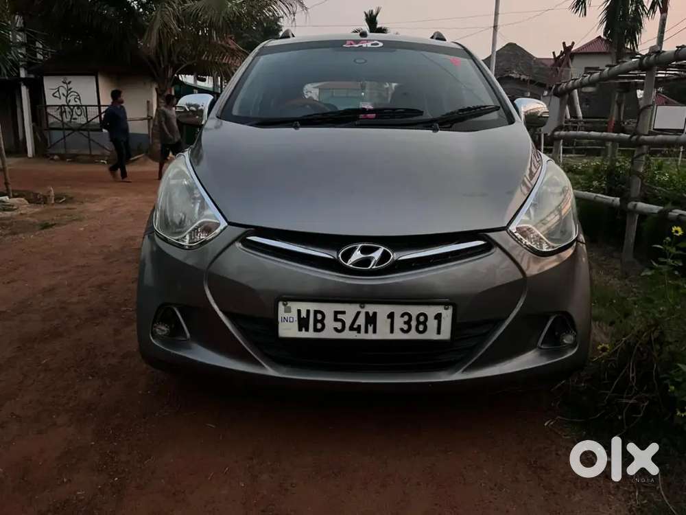 Hyundai Eon  Petrol 67000 Km Driven