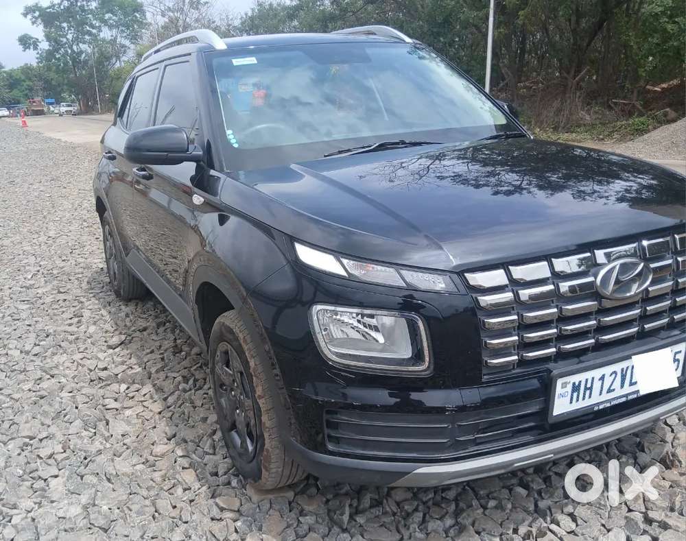 Hyundai Venue S Petrol 2023