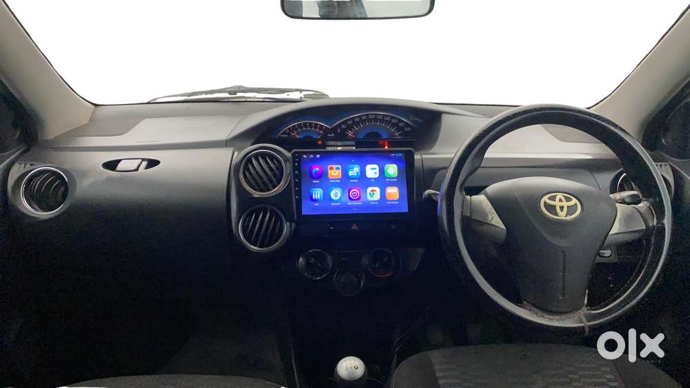 Toyota Etios Cross 1.2 G, 2015, Petrol