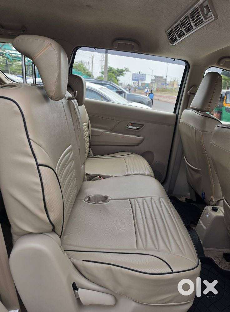 Maruti Suzuki Ertiga Vxi Shvs, 2025, Cng & Hybrids