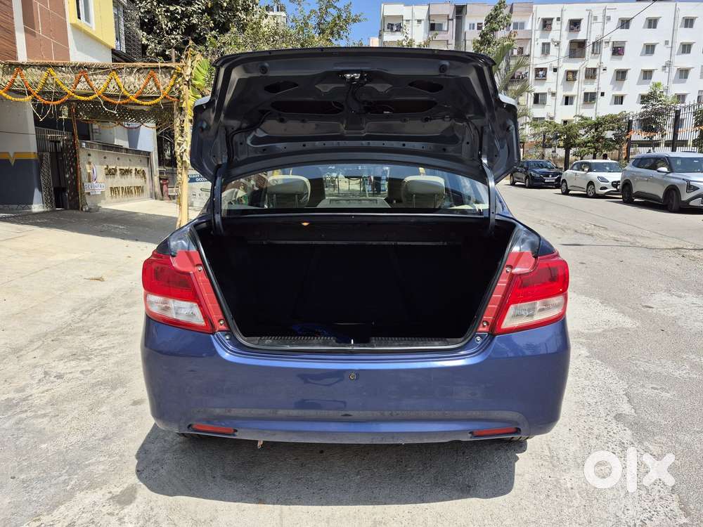 Maruti Suzuki Swift Dzire 1.2 Vxi Bsiv, 2017, Petrol