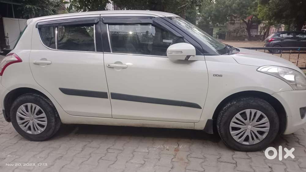 Maruti Suzuki Swift 2013 Diesel 95000 Km Driven