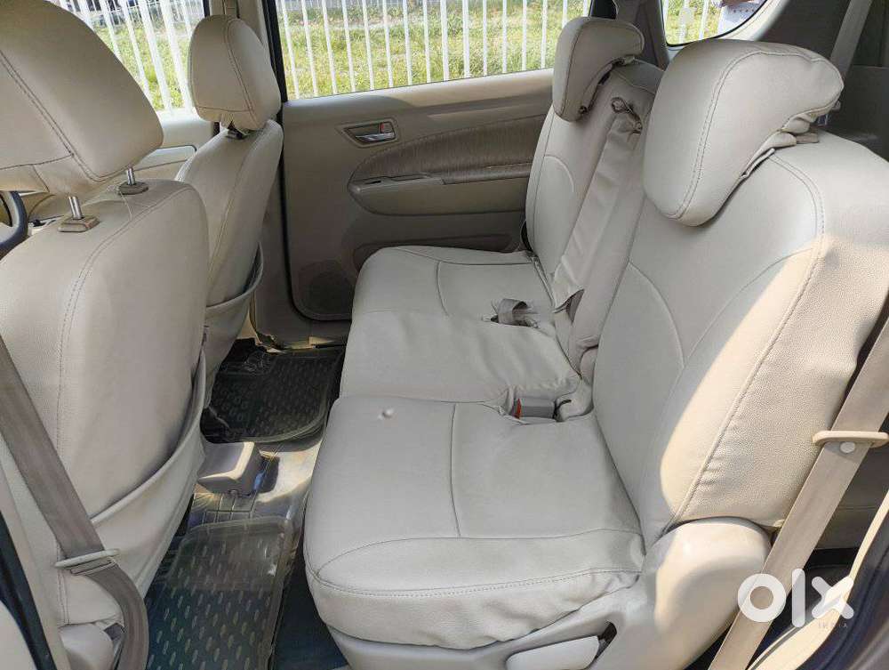 Maruti Suzuki Ertiga Vxi Abs Bs Iv, 2015, Petrol