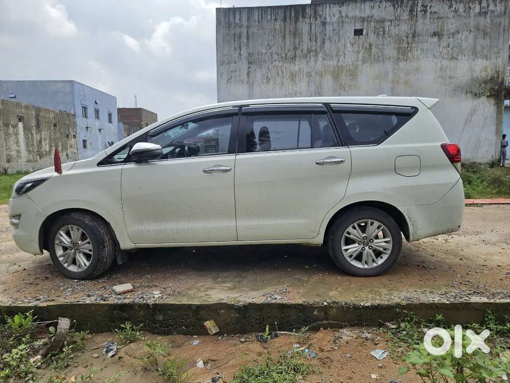 Toyota Innova Crysta 2.8 Diesel 2019