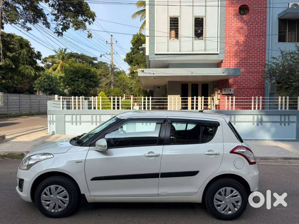 Maruti Suzuki Swift 1.2 VXI (O), 2017, Petrol