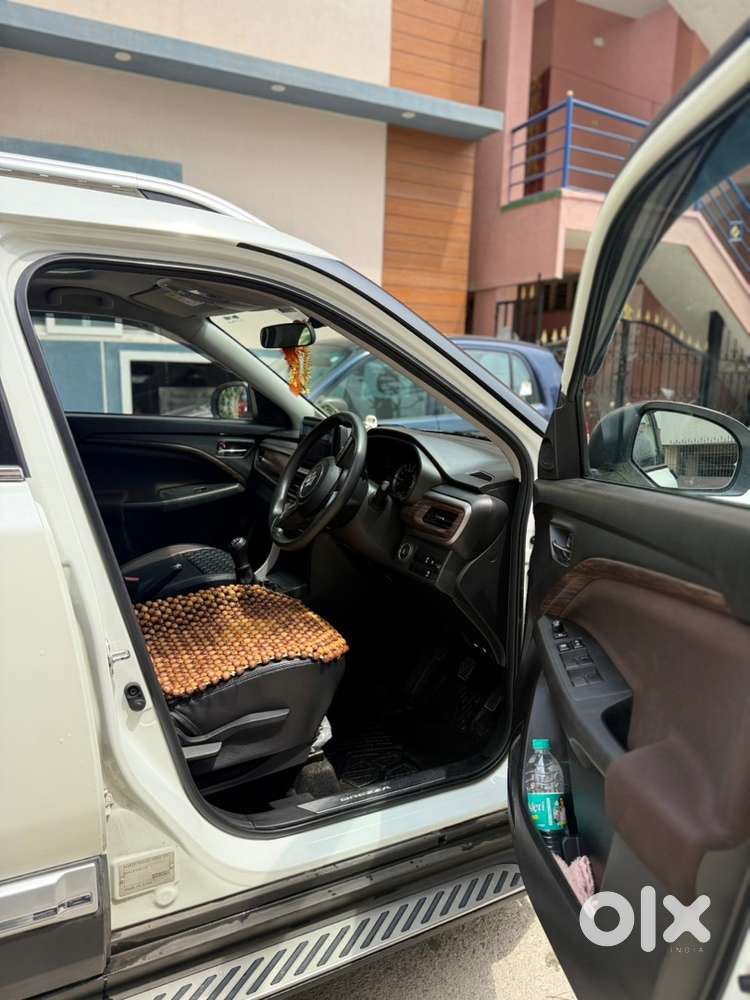 Maruti Suzuki Brezza 2024 Car