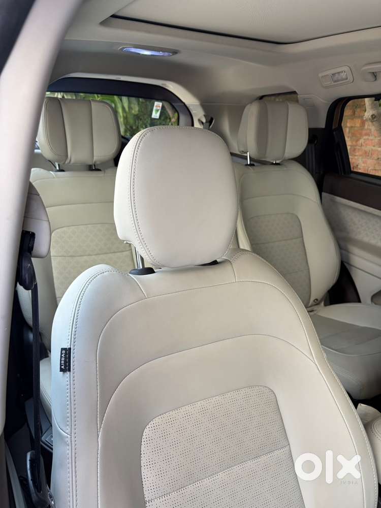 Tata Safari 2025 Diesel Top Model