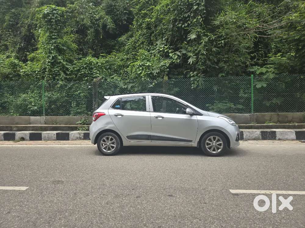 Hyundai Grand I10 Asta 2016 Silver