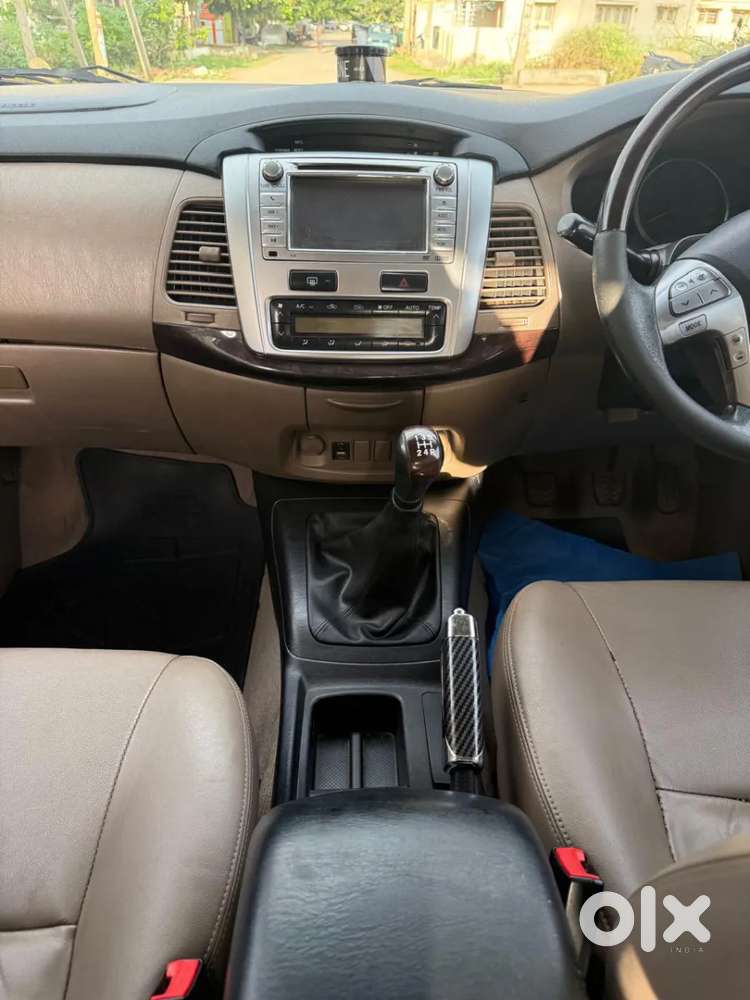 Toyota Innova, 2015, Diesel