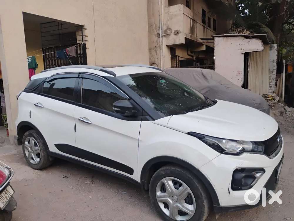 Tata Nexon 2023 Petrol Automatic Sunroof