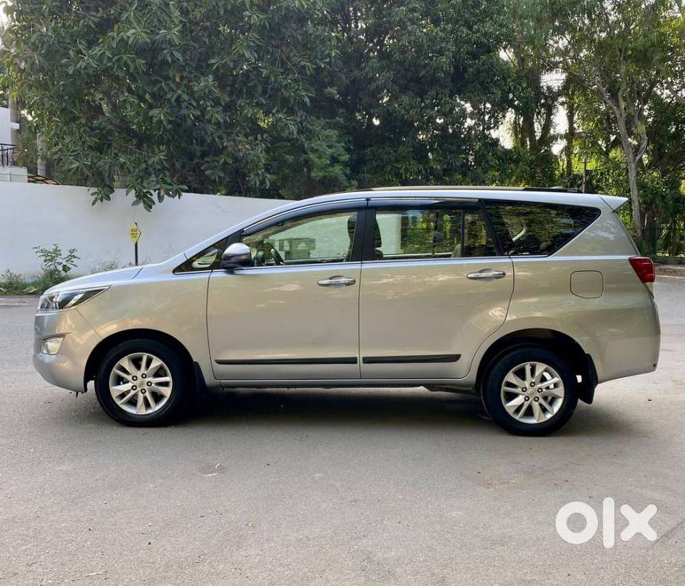 Toyota Innova Crysta 2.4 Vx Mt, 2020, Diesel