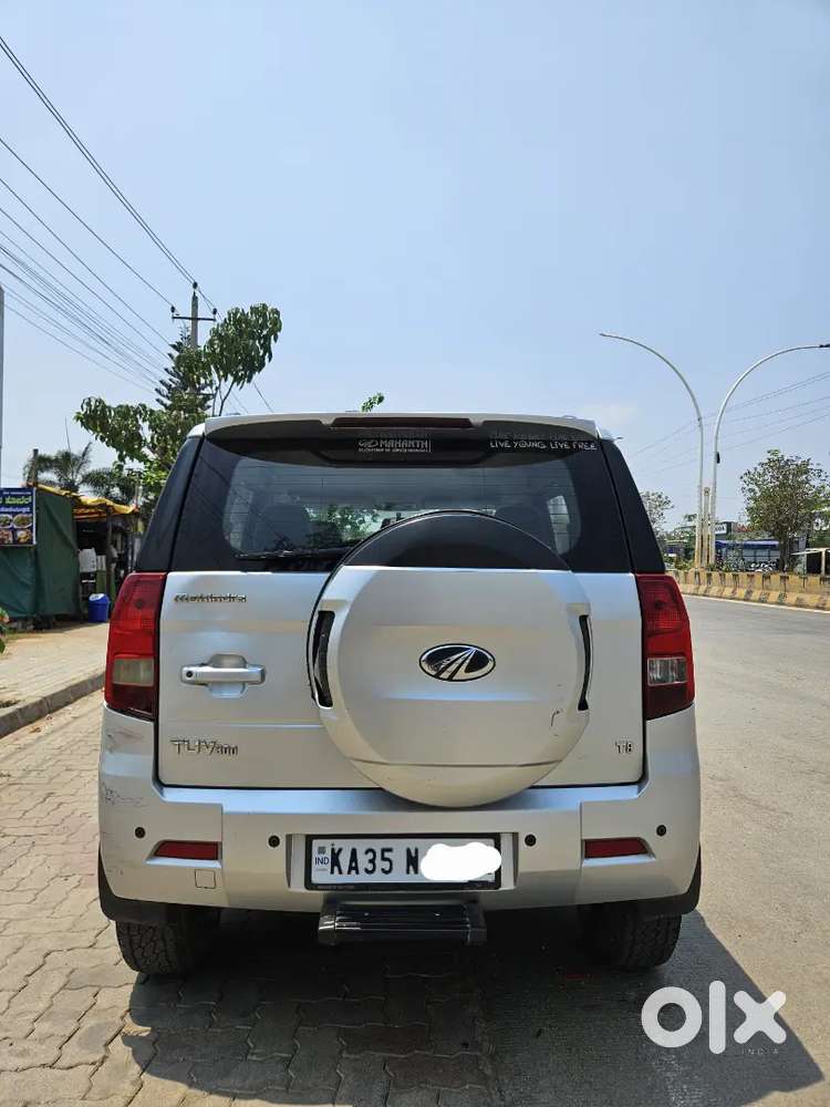 Mahindra Tuv 300 2017 Diesel Well Maintained