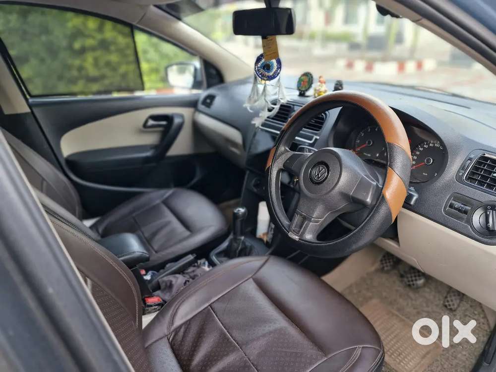 Volkswagen Polo Petrol Manual 2011 Variant