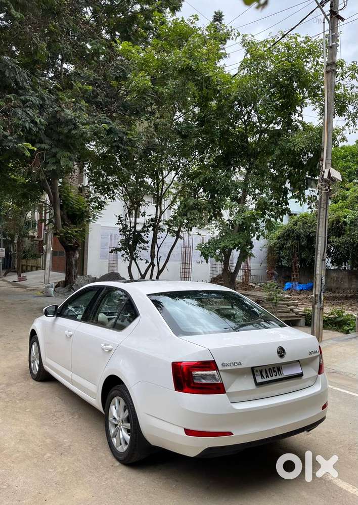 Skoda Octavia 2.0 Elegance Tdi Cr At, 2015, Diesel