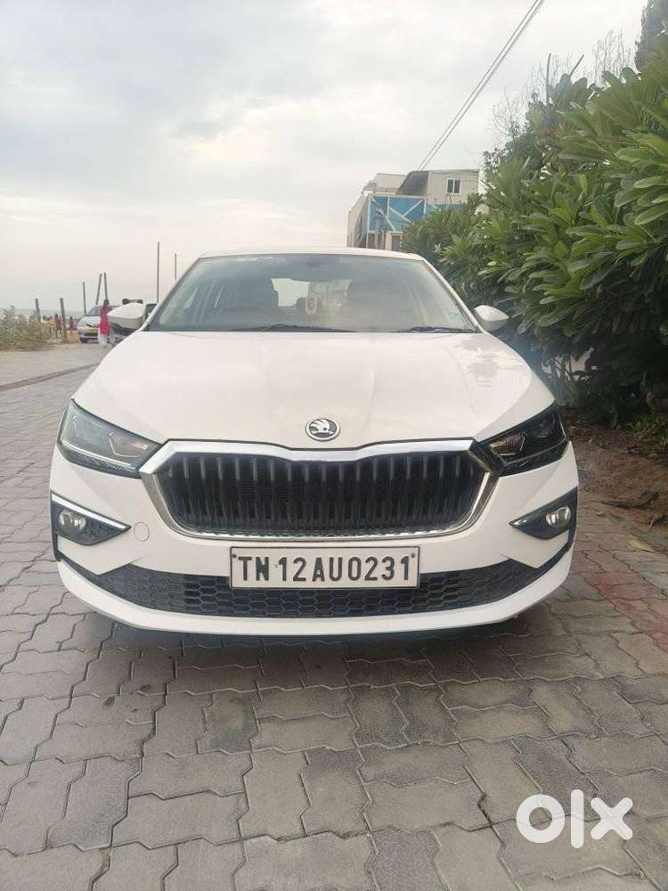 Skoda Slavia Style 1.0l Tsi Mt, 2022, Petrol