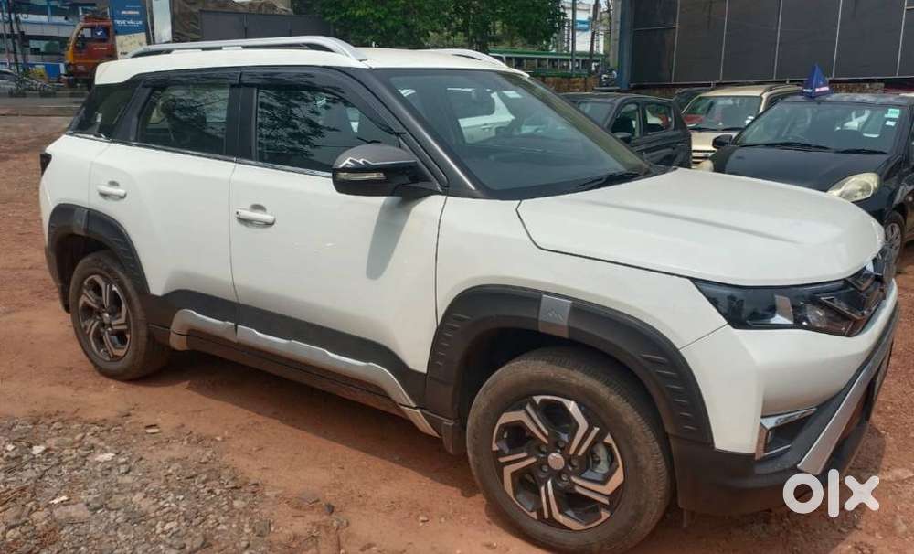 Maruti Suzuki Brezza 1.5 Vxi Smart Hybrid, 2023, Petrol