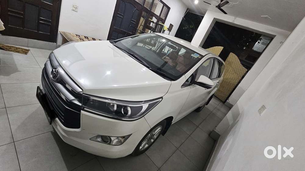 Toyota Innova Crysta 2.4 V, 2018, Diesel