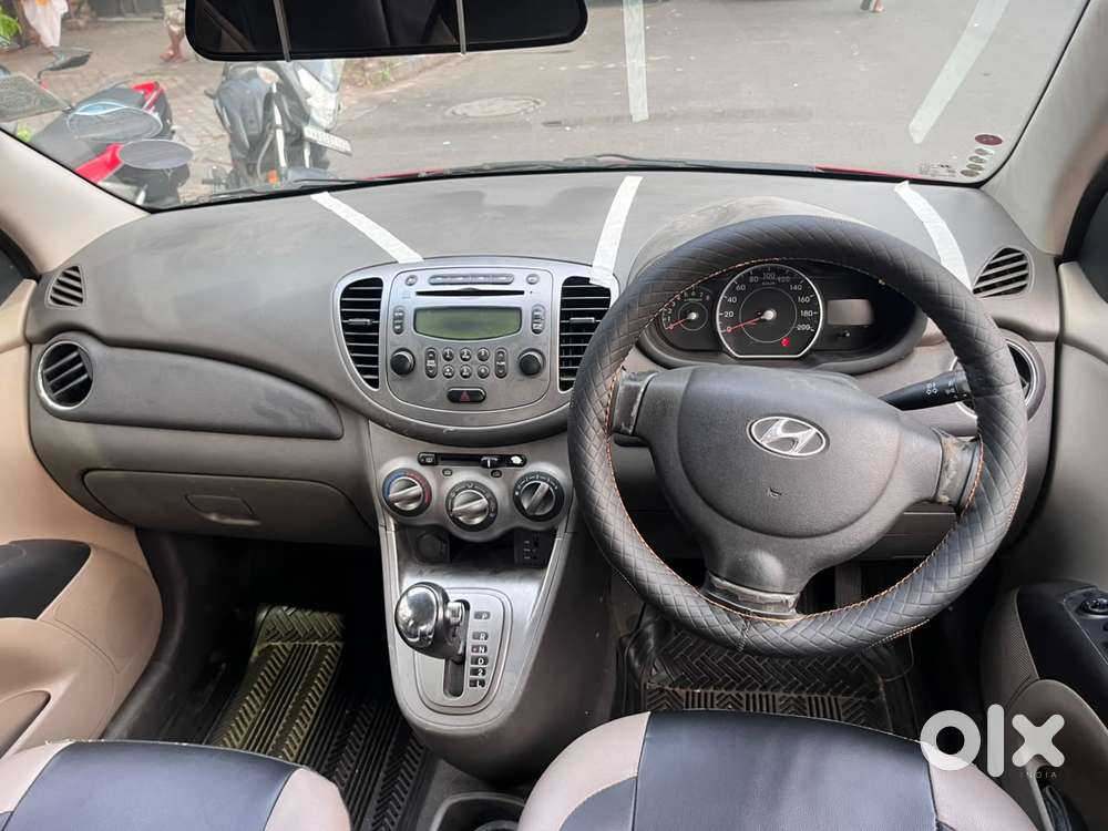 Hyundai I10 Sportz At, 2013, Petrol