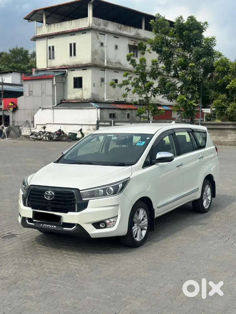 Toyota Innova Crysta 2.8 Z At, 2019, Diesel