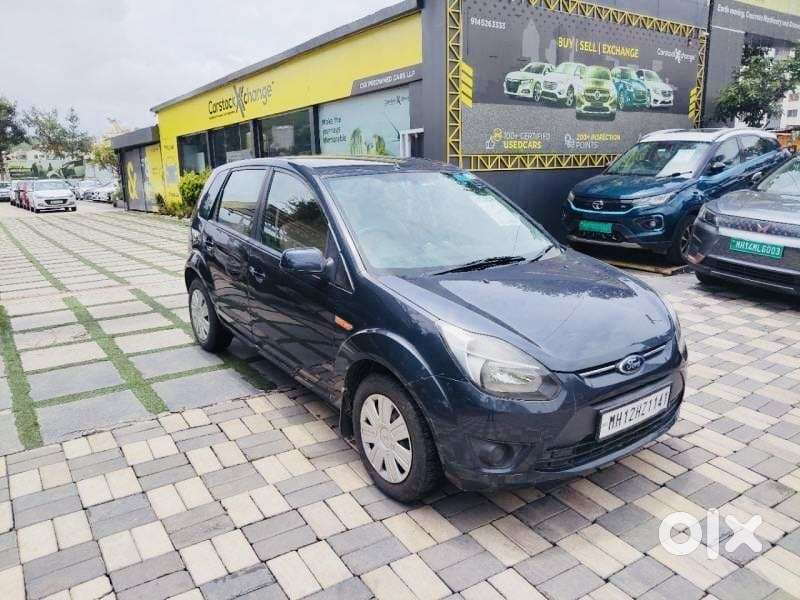 Ford Figo, 2012, Petrol