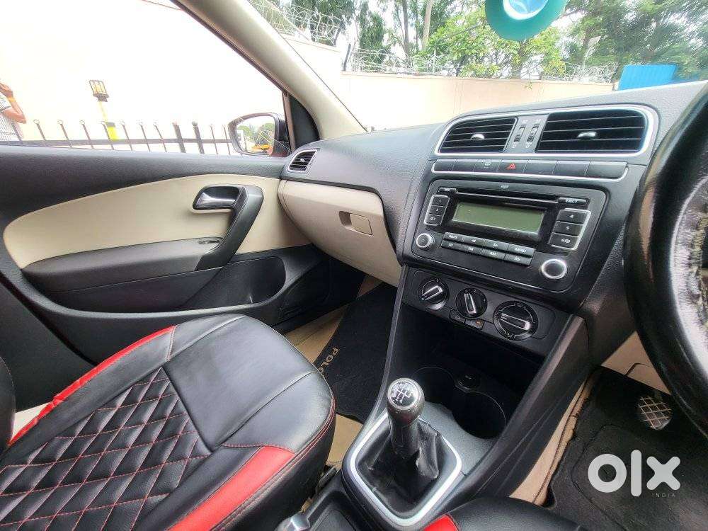Volkswagen Polo Petrol Highline 1.2l, 2012, Petrol