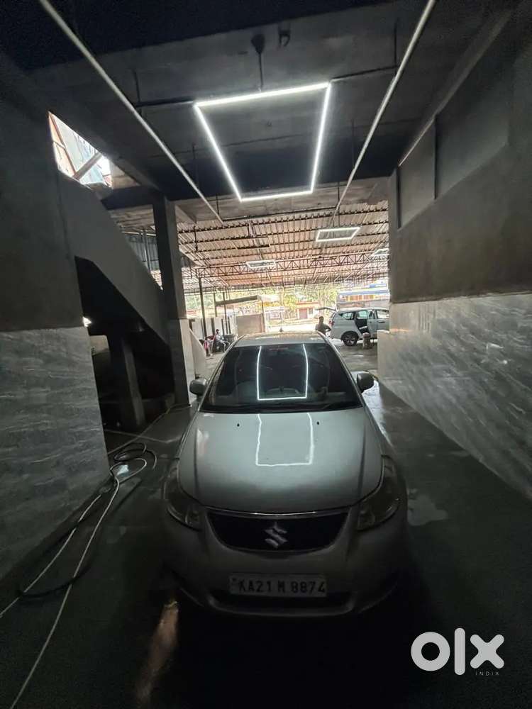 Good Condition 70% Tyre Grip Well Maintained