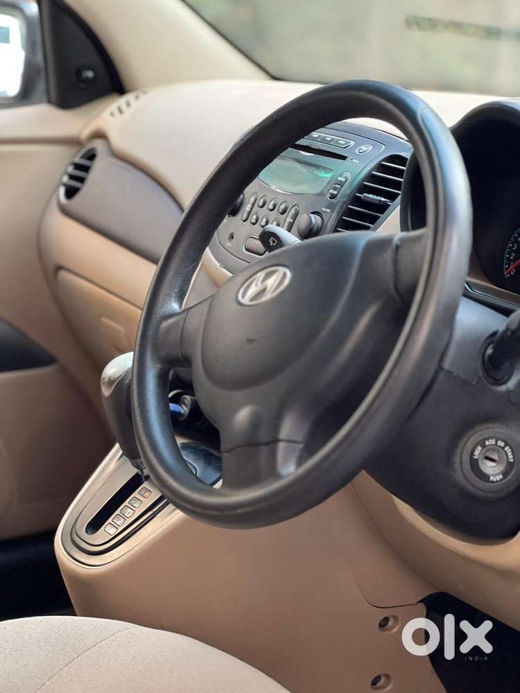 Hyundai I10 Sportz At, 2010, Petrol