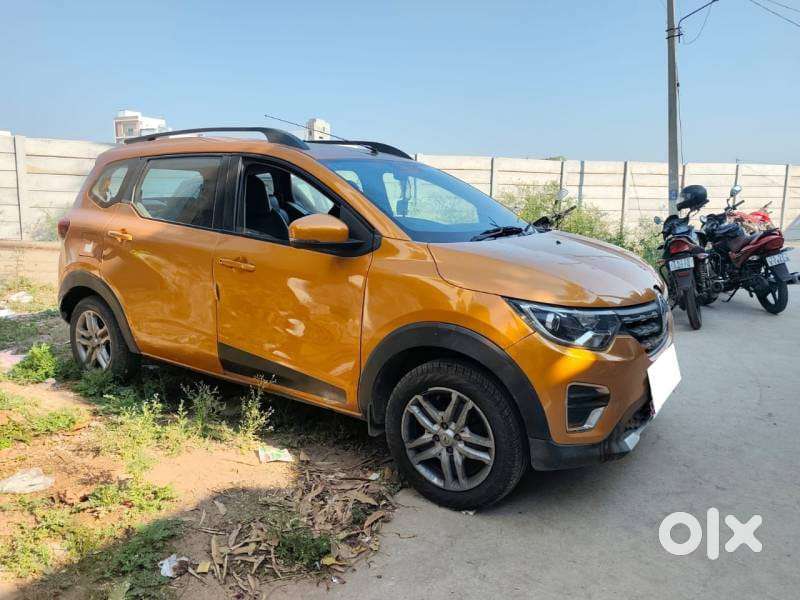 Renault Triber Rxt, 2021, Petrol