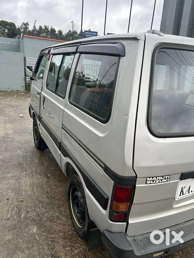 Maruti Suzuki Omni 2009 8 Seater Petrol