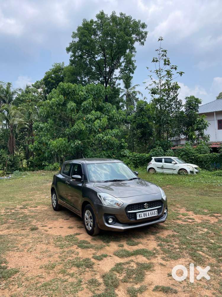 Maruti Suzuki Swift Vxi Optional, 2022, Petrol