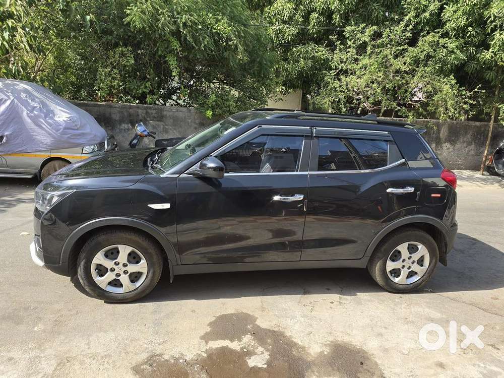 Mahindra Xuv 300 W6 Model Petrol Verient