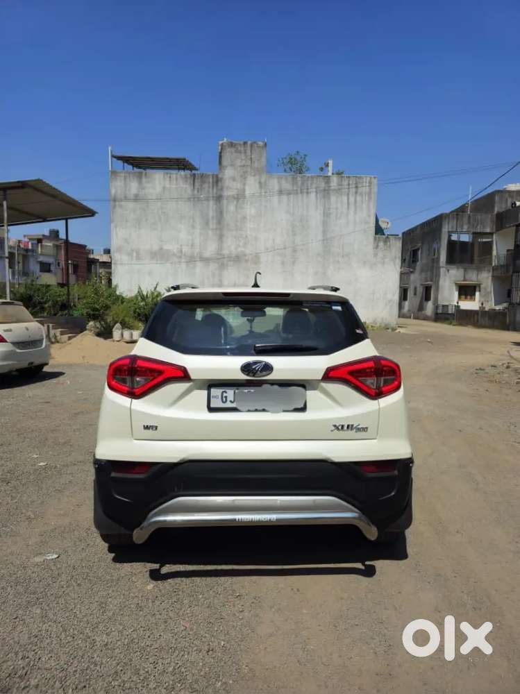 Mahindra Xuv 300 W8 (o) Petrol Manual In Prestine Condition