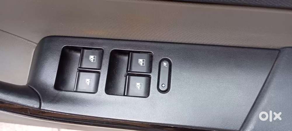 Tata Tiago Xz, 2018, Petrol