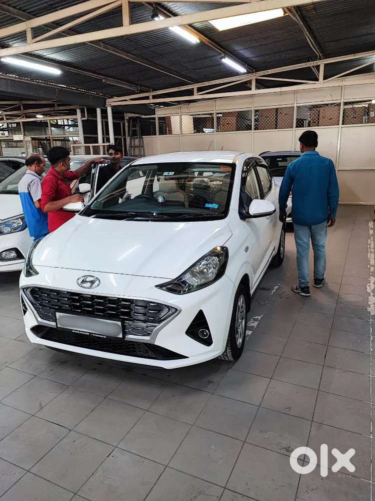 Showroom Condition 1st Owner Car. Single Hand Less Driven